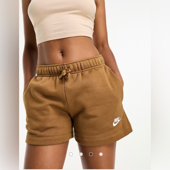 Nike Pants - Nike Nike Club fleece shorts Casual Shorts, NWT, has side pockets and drawstring